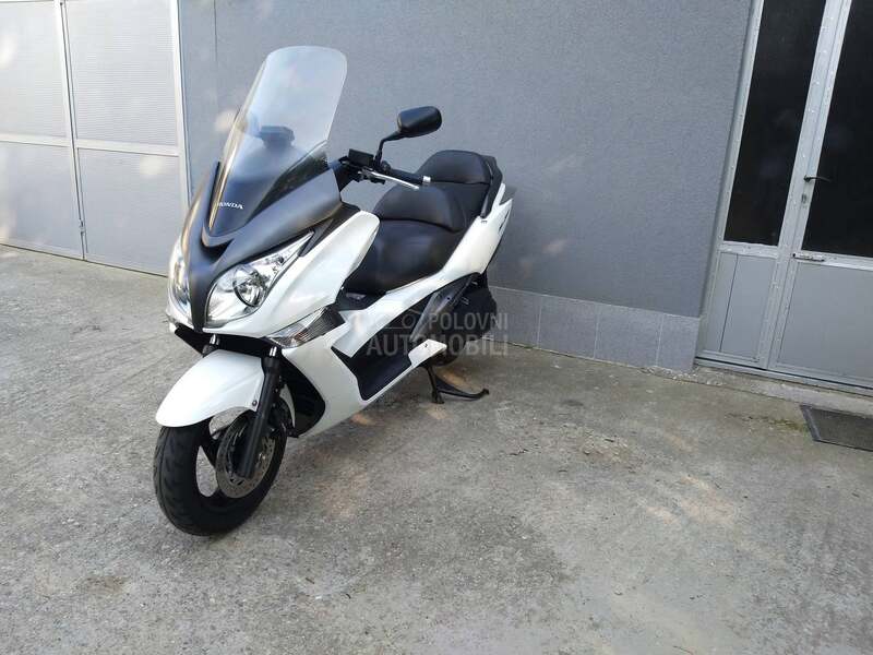 Honda Silver Wing 400 swt