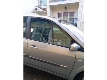 Prednja desna vrata za Renault Scenic