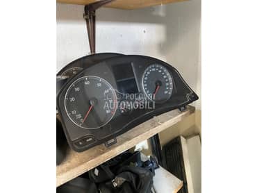 km sat za Volkswagen Golf 5 od 2004. do 2007. god.