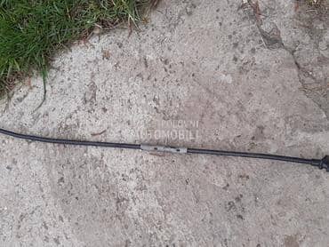 Šipka haube za Toyota Avensis od 2009. do 2015. god.