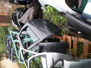 zadnja leva vrata za Fiat Punto