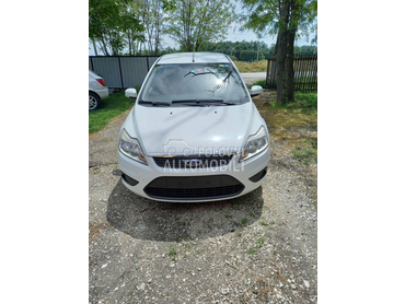 Ford Focus 1.6tdc 2008. god. -  kompletan auto u delovima