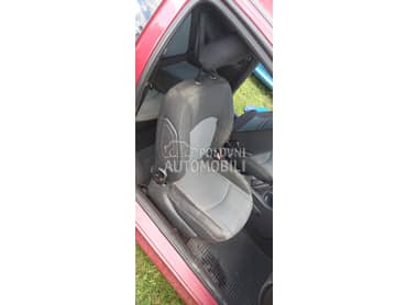 Sedište 3 vrata za Peugeot 206