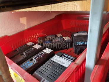 displej za Opel Corsa D od 2005. do 2014. god.