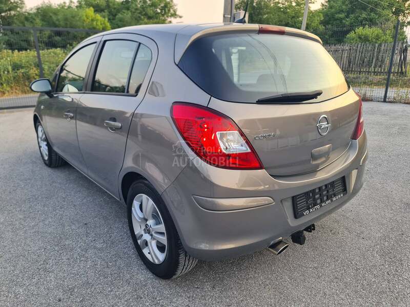 Opel Corsa D 