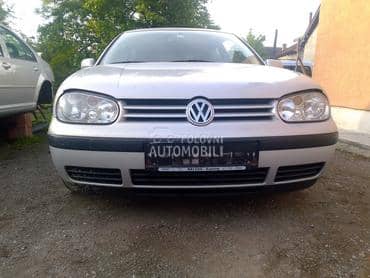Volkswagen Golf 4 2000. god. -  kompletan auto u delovima