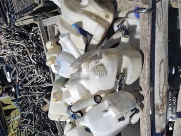 Boca za tečnost za pranje za Citroen C8, Evasion, Jumpy od 2000. do 2014. god.