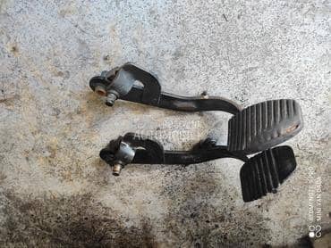 Pedala kvačila za Peugeot Expert od 2000. do 2014. god.