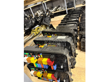 Kutija sa osiguracima UEC za Opel Vectra C