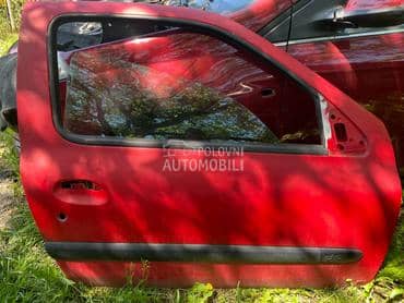 Desna vrata 3vrata za Renault Clio od 2001. do 2005. god.
