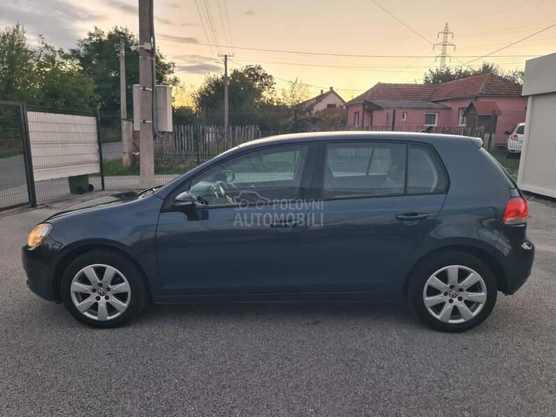 Volkswagen Golf 6 1.6TDI N E M A C K A
