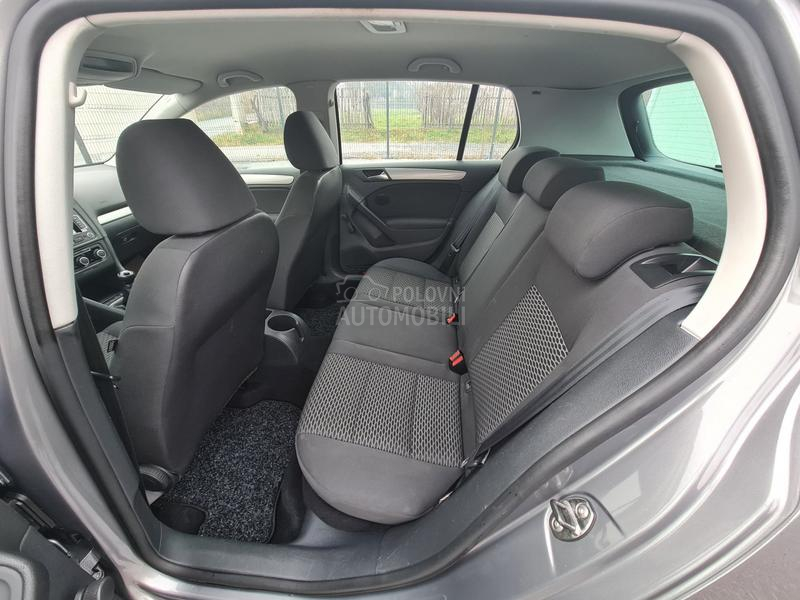 Volkswagen Golf 6 1.6TDI N E M A C K A