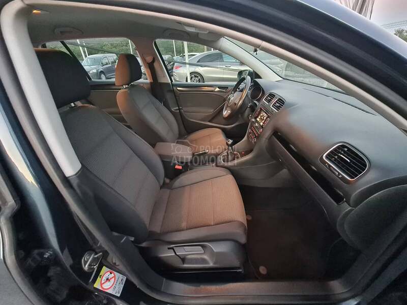 Volkswagen Golf 6 1.6TDI N E M A C K A