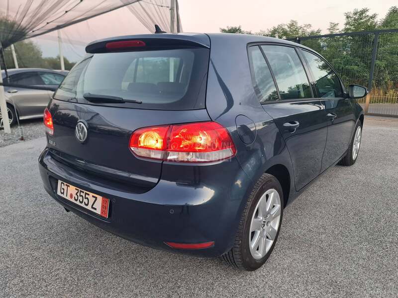 Volkswagen Golf 6 1.6TDI N E M A C K A