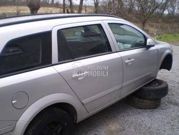 Desna vrata za Opel Astra H od 2004. do 2010. god.