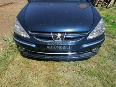 Prednji branik za Peugeot 607