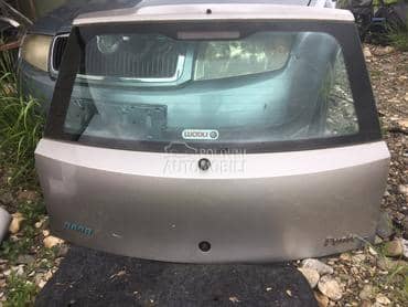 gepek vrata za Fiat Punto od 2000. do 2004. god.