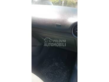 Kaseta-fioka za Seat Cordoba