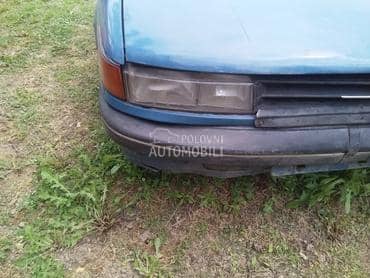 Farovi Lanser,Colt za Mitsubishi Lancer od 1988. do 1992. god.