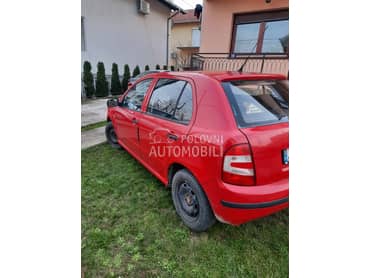 kompletan auto u delovima za Škoda Fabia od 2001. do 2007. god.
