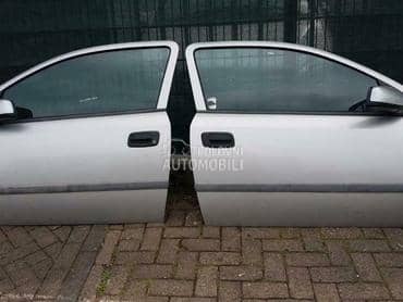 Stakla za Opel Astra G