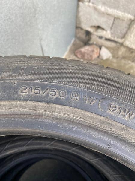 Michelin 215/50 R17 Letnja