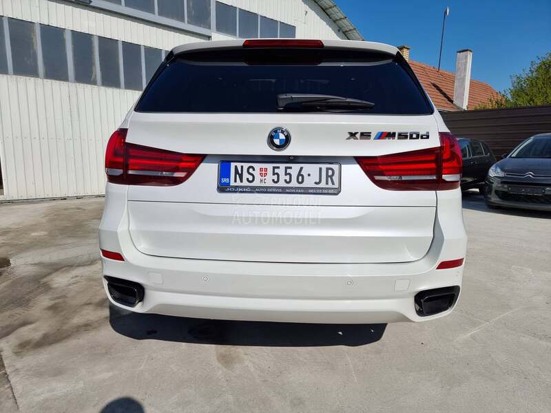 BMW X5 M50D