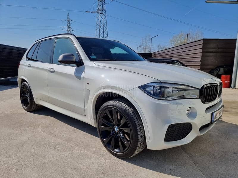 BMW X5 M50D