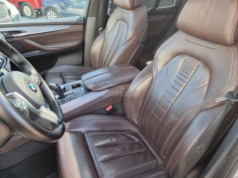BMW X5 M50D