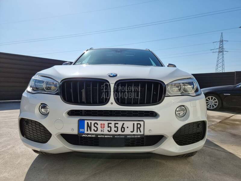BMW X5 M50D