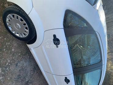 Zadnja desna vrata za Citroen C3 od 2002. do 2008. god.