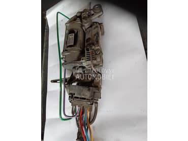 kompresor  jastuka vazdusni za Volkswagen Touareg od 2005. do 2010. god.