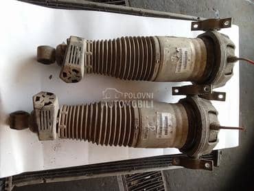 Amortizeri zadnji vazdusni za Volkswagen Touareg od 2005. do 2010. god.