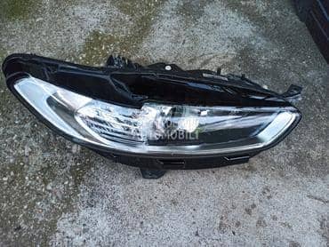 Far desni za Ford Mondeo od 2015. do 2019. god.