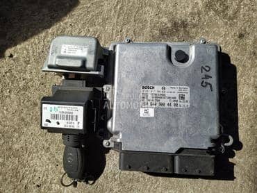 Kompjuter set za paljenje za Mercedes Benz B 200 od 2009. do 2011. god.