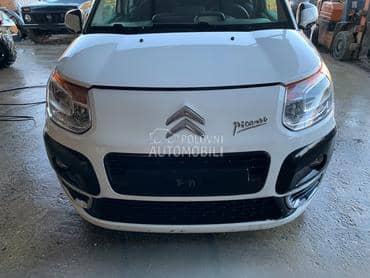 Prednji branik za Citroen C3 Picasso od 2009. do 2014. god.