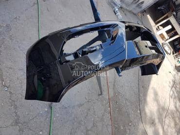 Prednji branik crna metalik za Opel Astra H od 2004. do 2007. god.