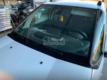 Srednji retrovizor za Citroen C3 Picasso od 2009. do 2014. god.