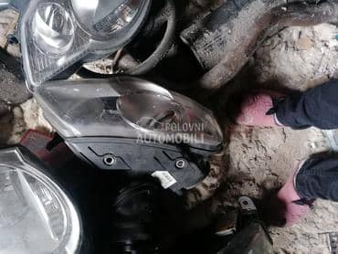 Far ksenon za Volkswagen Passat B5.5, Passat B6 od 2001. do 2010. god.