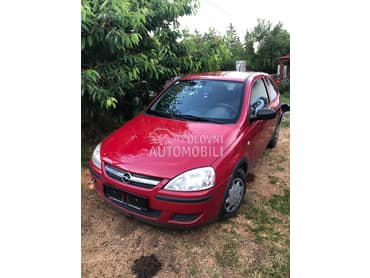 Opel Corsa C 1.0xep 2005. god. -  kompletan auto u delovima