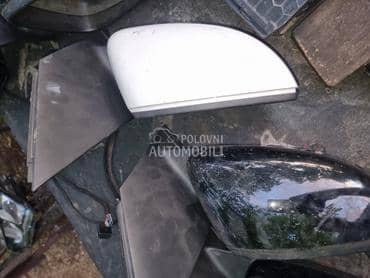 retrovizot desni elektricni za Volkswagen Polo od 2010. do 2014. god.