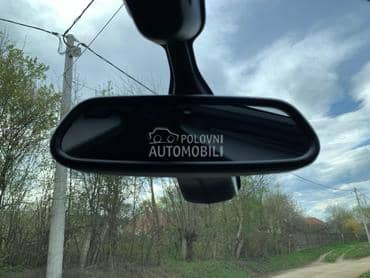 Srednji retrovizor za Citroen DS4 od 2010. do 2015. god.