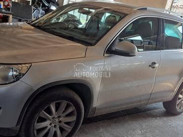 Volkswagen Tiguan -  kompletan auto u delovima