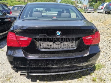 Gepek Vrata za BMW 320 od 2009. do 2012. god.