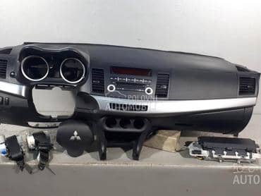 Instrument tabla za Mitsubishi Outlander od 2007. do 2010. god.