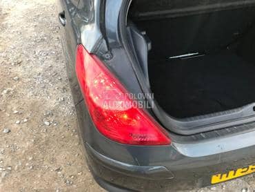 Levo stop svetlo za Peugeot 308 od 2008. do 2014. god.