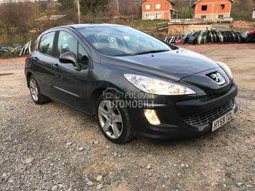 Pragovi za Peugeot 308 od 2008. do 2014. god.