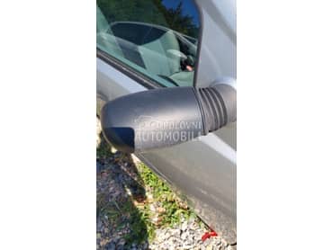 Retrovizor za Fiat Punto