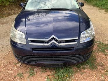 Prednji branik za Citroen C4 od 2004. do 2010. god.