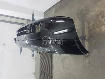 Prednji branik crna metalik za Opel Astra G od 2000. do 2009. god.